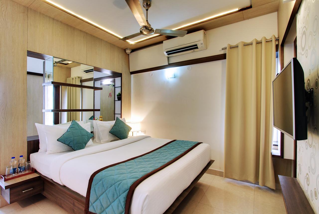 White Castle Boutique Apartment Hotel Bangalore Luaran gambar