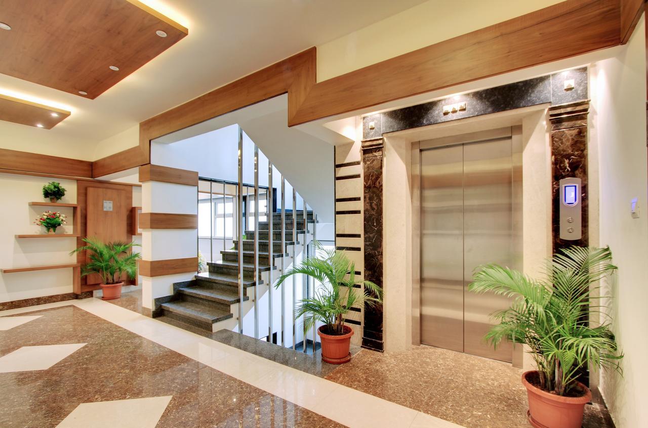 White Castle Boutique Apartment Hotel Bangalore Luaran gambar