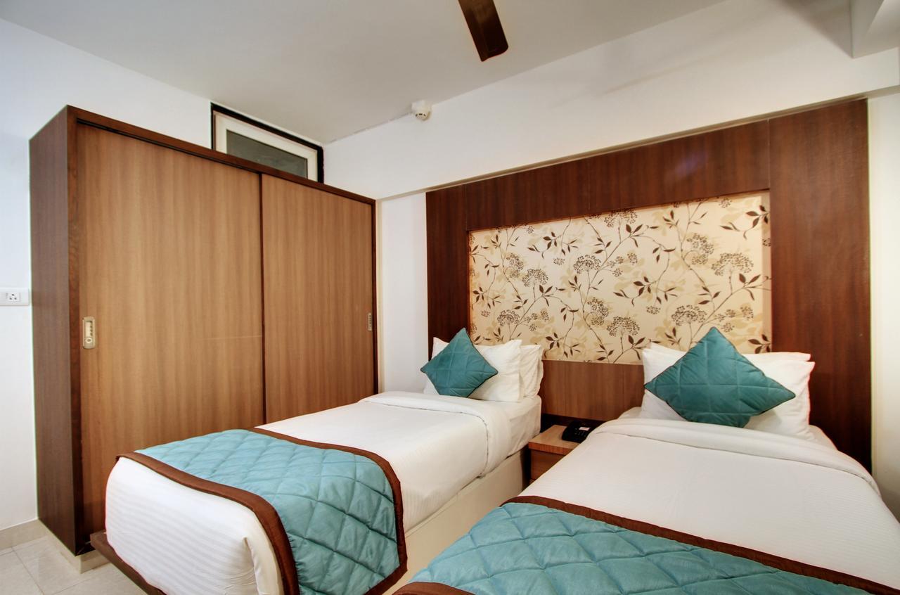 White Castle Boutique Apartment Hotel Bangalore Luaran gambar